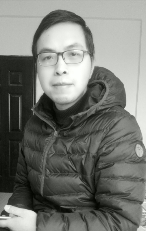 雪鹰的第一张照片--黄石闪婚服务中心